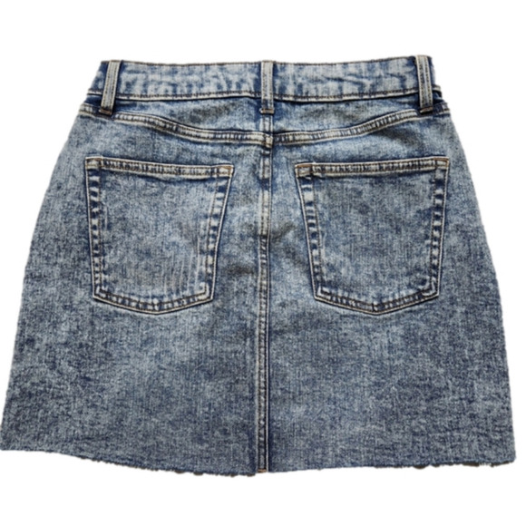 SIZE 6 90's Denim mini skirt Vintage inspired Acid wash WILD FABLE - Picture 6 of 11